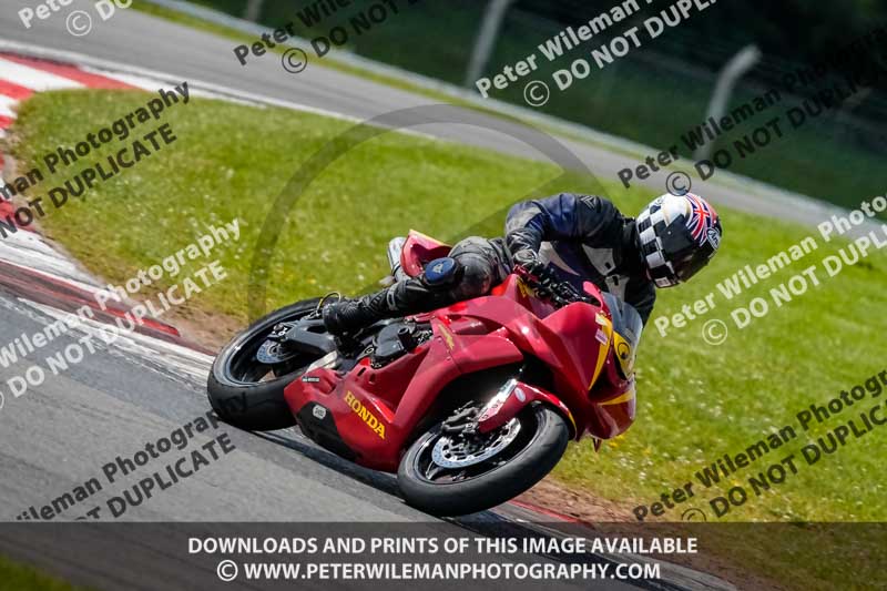 donington no limits trackday;donington park photographs;donington trackday photographs;no limits trackdays;peter wileman photography;trackday digital images;trackday photos